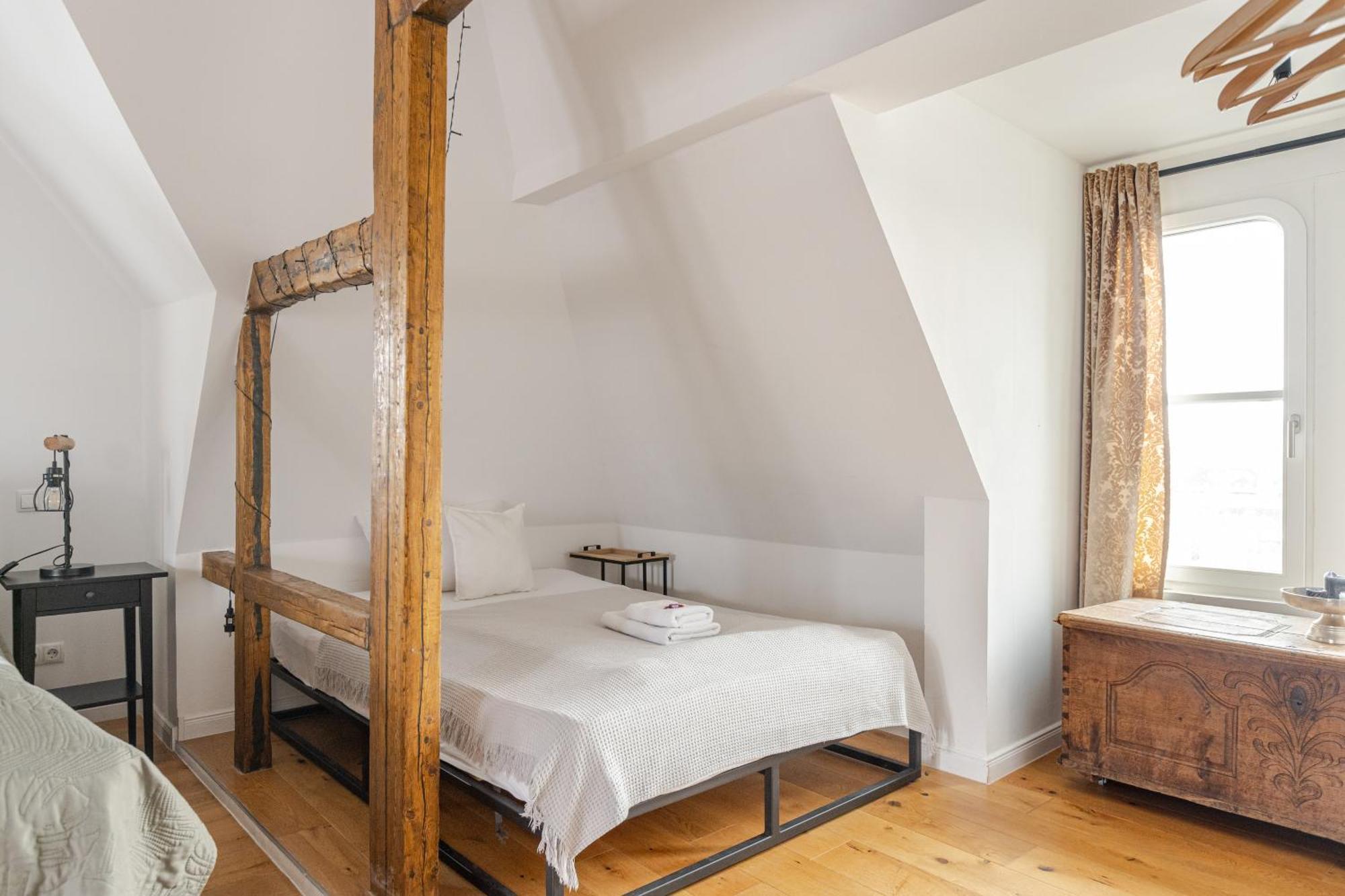 Wohnen Wie Im Schloss - Alter Bahnhof Von Kruft Esterno foto